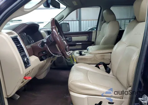 2017 Ram 1500 Laramie z USA, uszkodzony, nr VIN 1C6RR7JM2HS863431